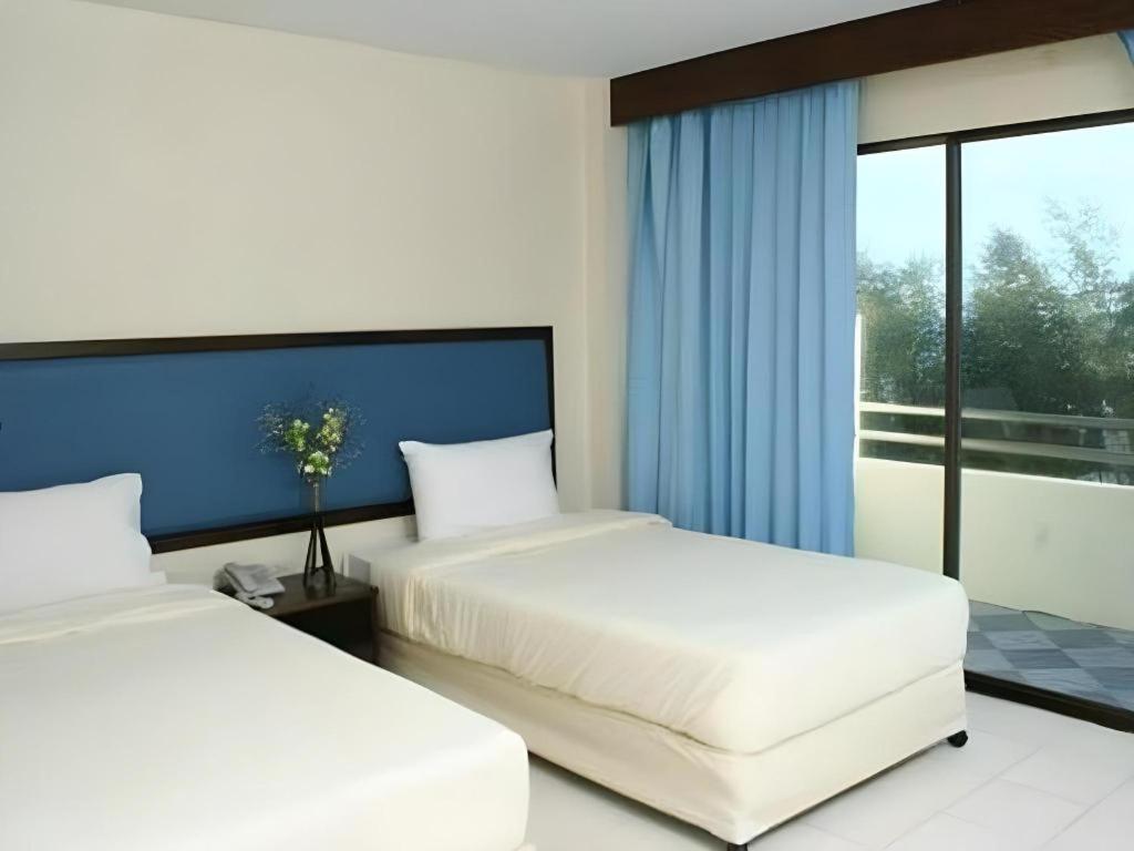 Nice Beach Hotel Rayong Dış mekan fotoğraf