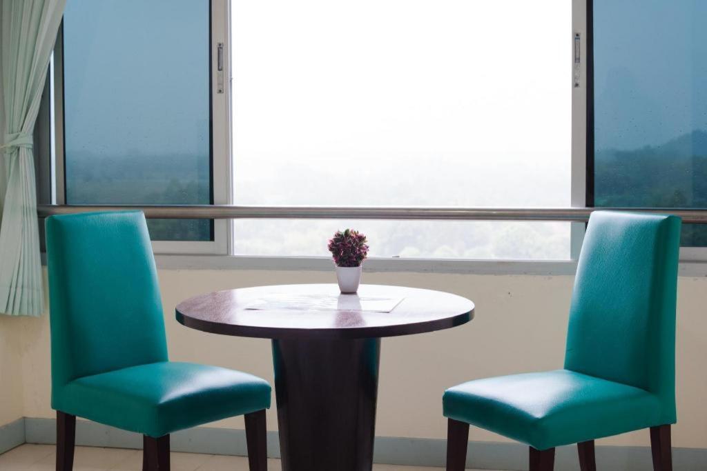 Nice Beach Hotel Rayong Dış mekan fotoğraf