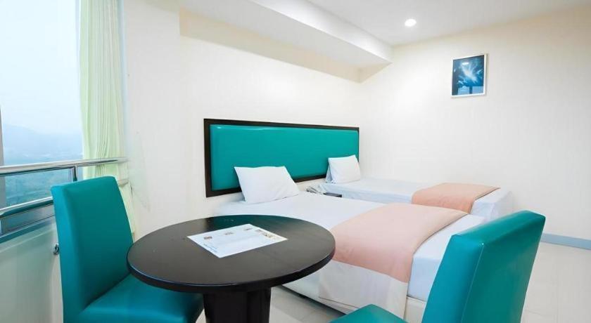 Nice Beach Hotel Rayong Dış mekan fotoğraf