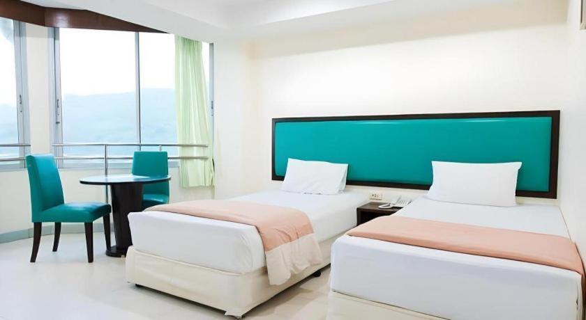 Nice Beach Hotel Rayong Dış mekan fotoğraf